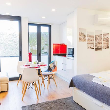 Aposentus - Your Home At Pinheiro'S Studio 포르투 외부 사진